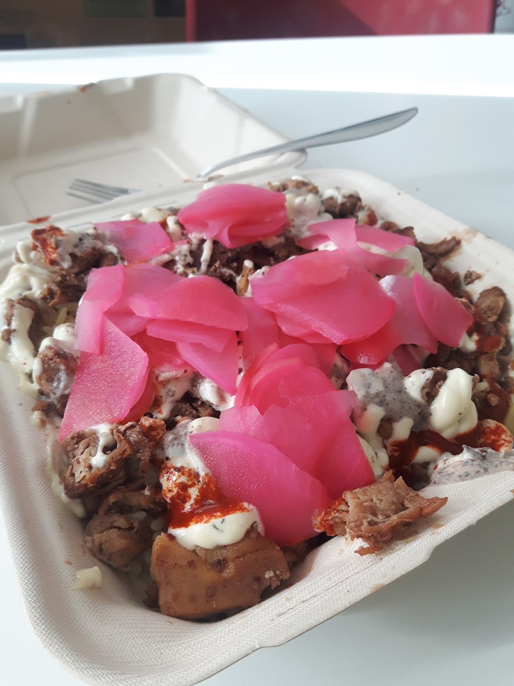 Osmows Shawarma | 861 Queen St E Unit 107, Toronto, ON M4M 1J2, Canada | Phone: (416) 901-0600