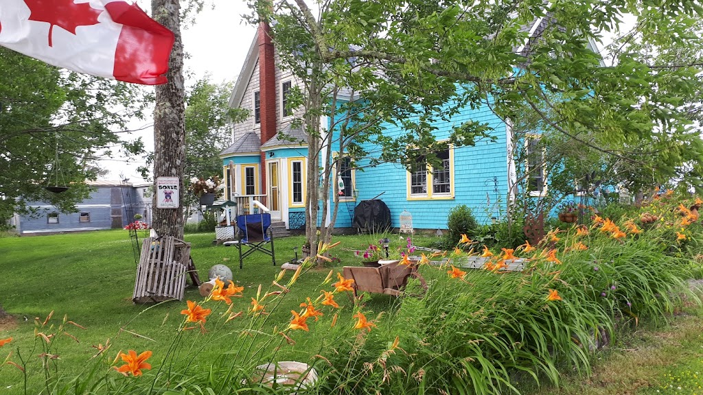 Bolerame Acres Homestay | 1054 Osborne Rd, New Germany, NS B0R 1E0, Canada | Phone: (902) 298-7773