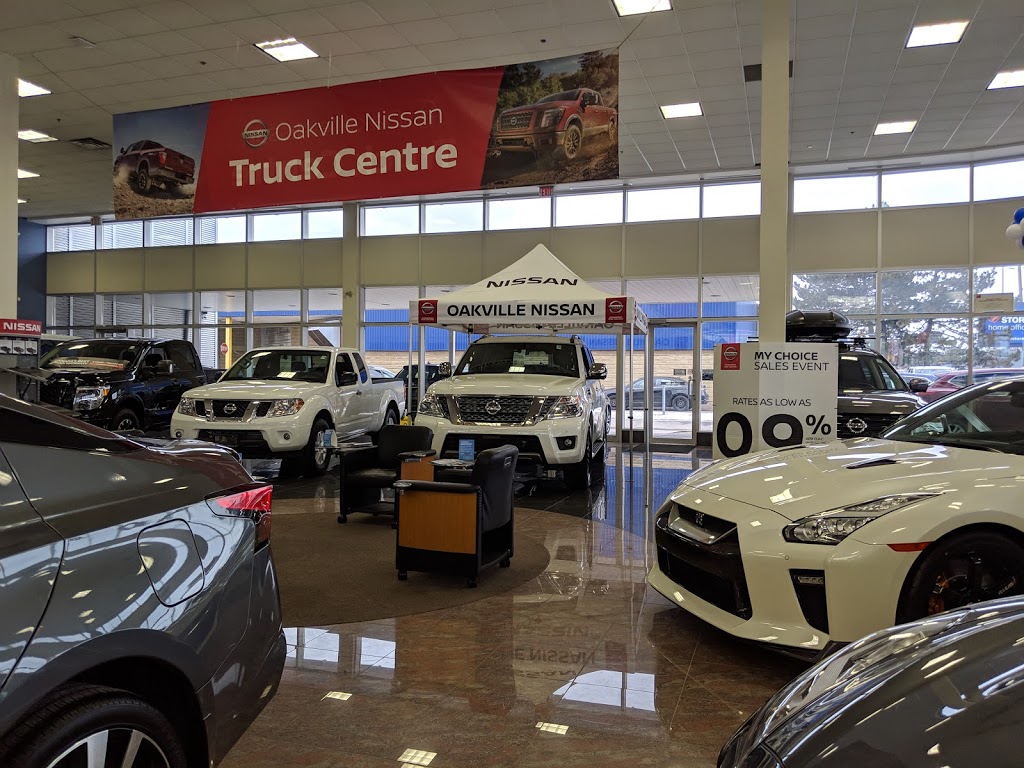 Oakville Nissan | 2316 S Service Rd W, Oakville, ON L6L 5M9, Canada | Phone: (905) 827-1177