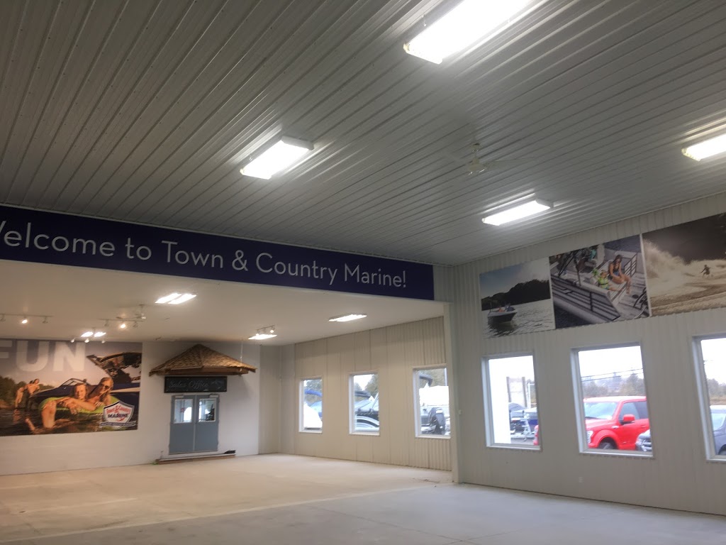 Town & Country Marine | 2983 Buckhorn Rd, Lakefield, ON K0L 2H0, Canada | Phone: (705) 657-1299