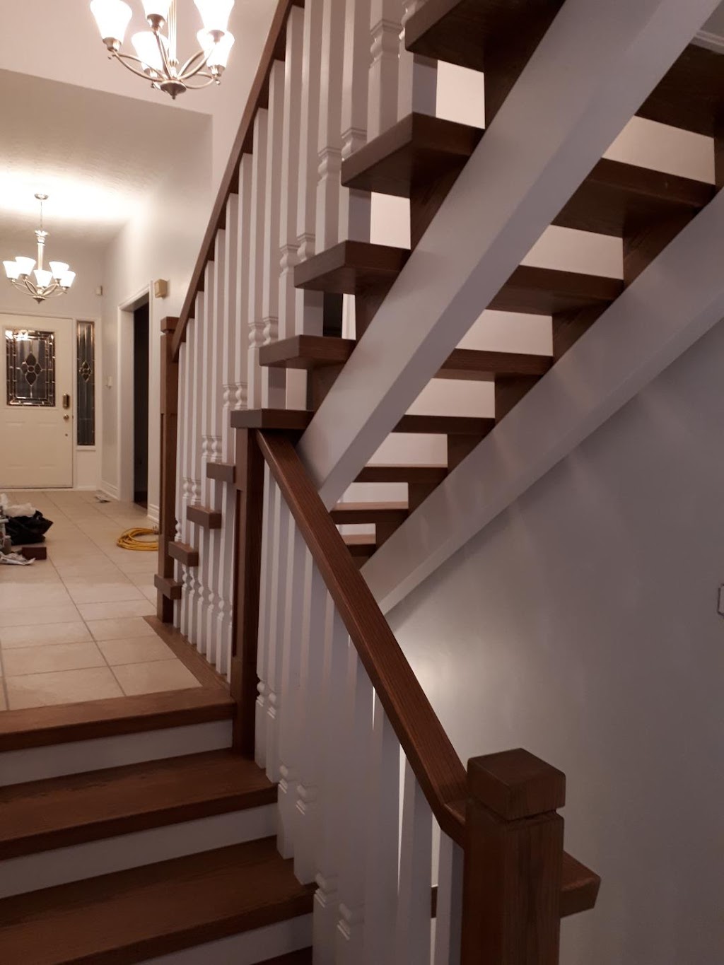 The Oak Stair Limited | 46 Ashbridge Cir, Woodbridge, ON L4L 3R5, Canada | Phone: (905) 851-1122