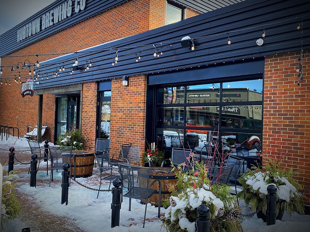 Hub Town Brewing | 41 Elizabeth St, Okotoks, AB T1S 1M3, Canada | Phone: (403) 826-6864