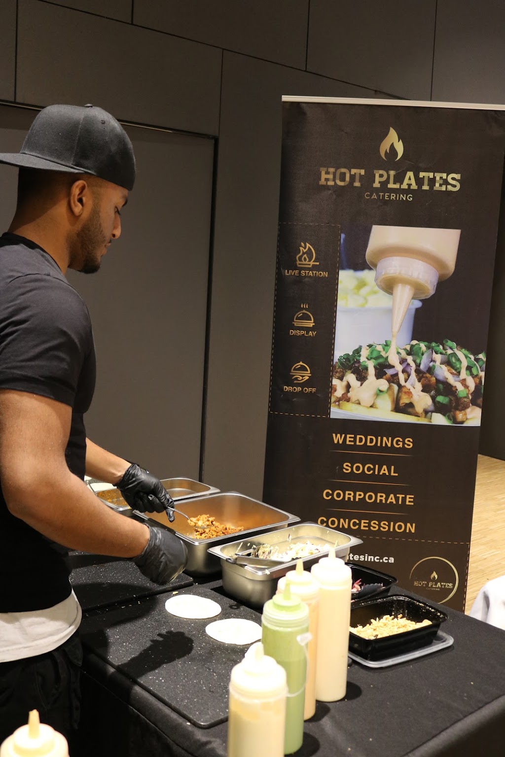 Hot Plates Catering | 1621 Melman St, Pickering, ON L1X 2C7, Canada | Phone: (647) 468-0533