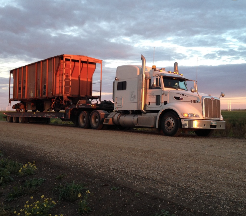 Harris Transport Ltd | 555 Hervo St Unit 15, Winnipeg, MB R3T 3L6, Canada | Phone: (204) 255-2700