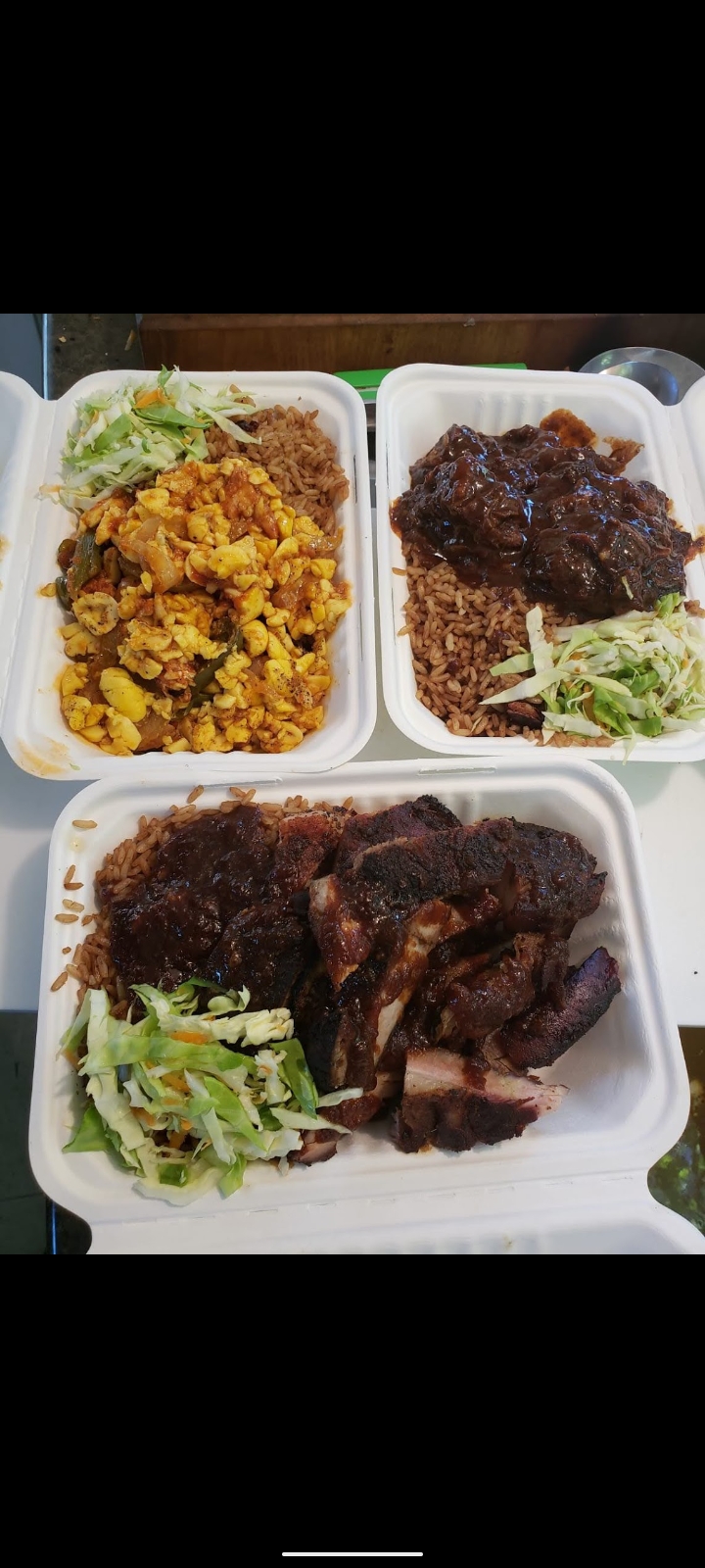 Jamaica Lee style cuisine | 1 Wright Avenue, Dartmouth, NS B2X 1T5, Canada | Phone: (902) 223-0440