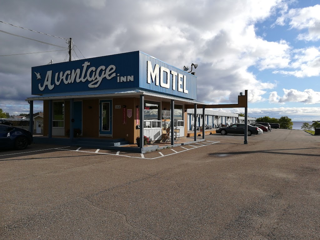 Motel Avantage | 112 Bd de lAnse, Roberval, QC G8H 1Y9, Canada | Phone: (418) 275-4880