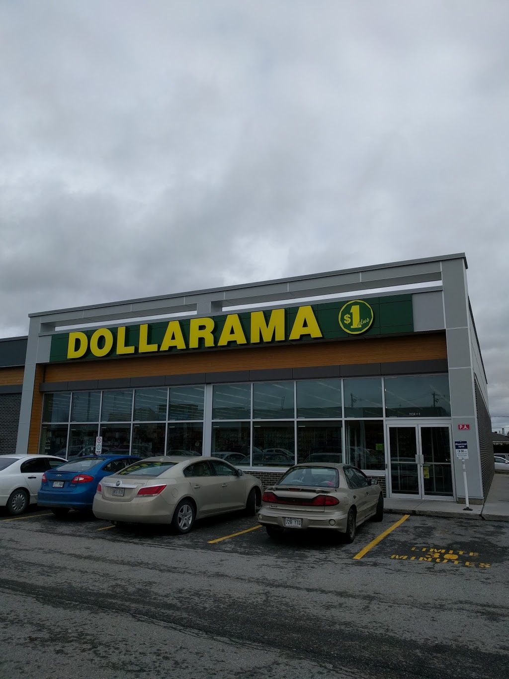 Dollarama | 1134 Boul Saint-Rene Ouest, Place Nelligan, Gatineau, QC J8T 8A5, Canada | Phone: (819) 243-8094