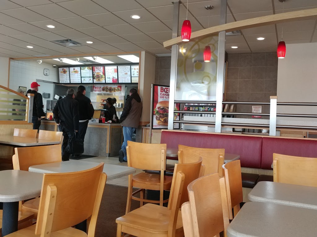 Wendys | 122 Boul Saint-Martin Est, Laval, QC H7M 3Y8, Canada | Phone: (450) 669-4384