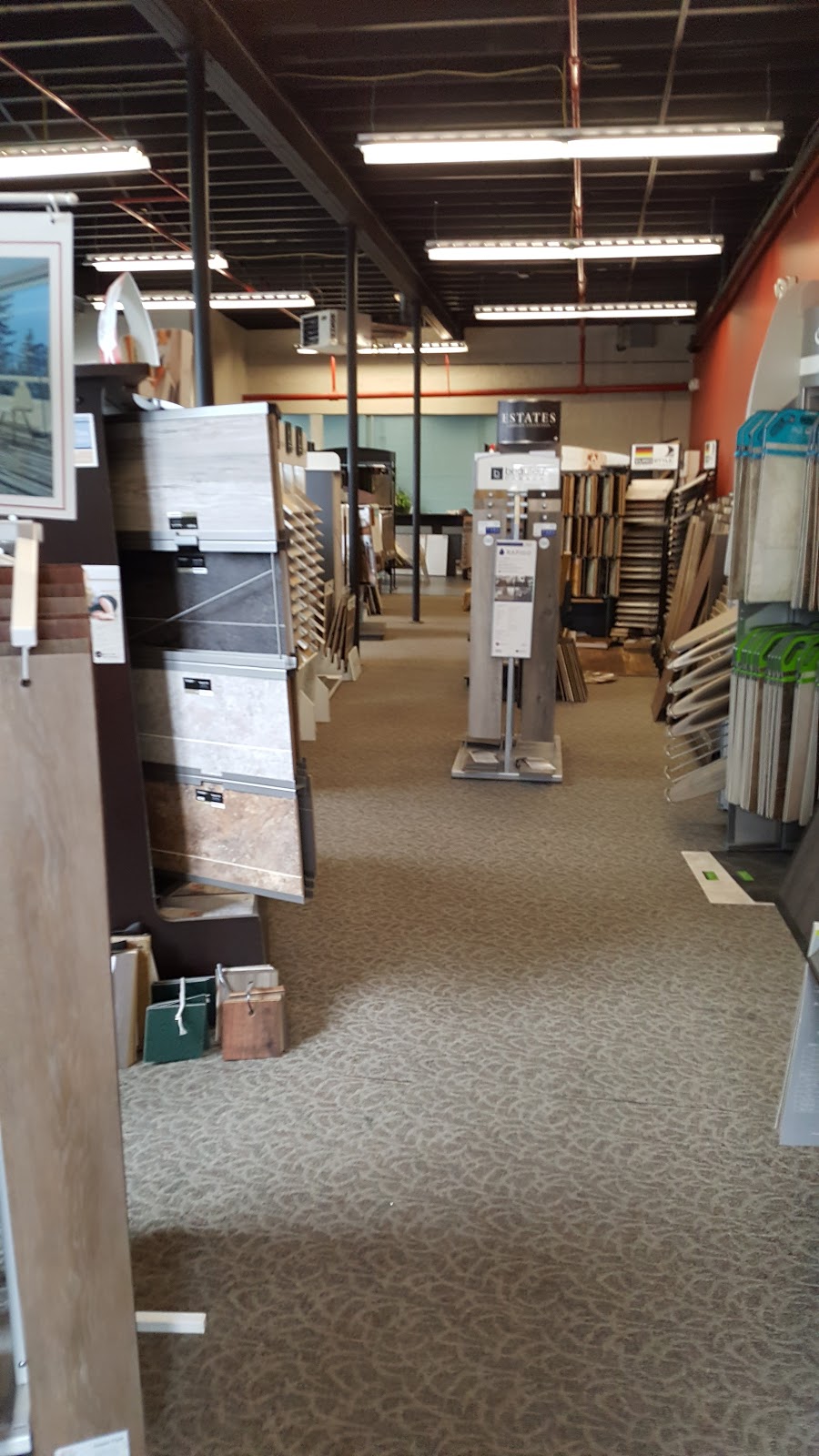 Comino Carpets | 3950 Quadra St, Victoria, BC V8X 1J6, Canada | Phone: (250) 727-6181