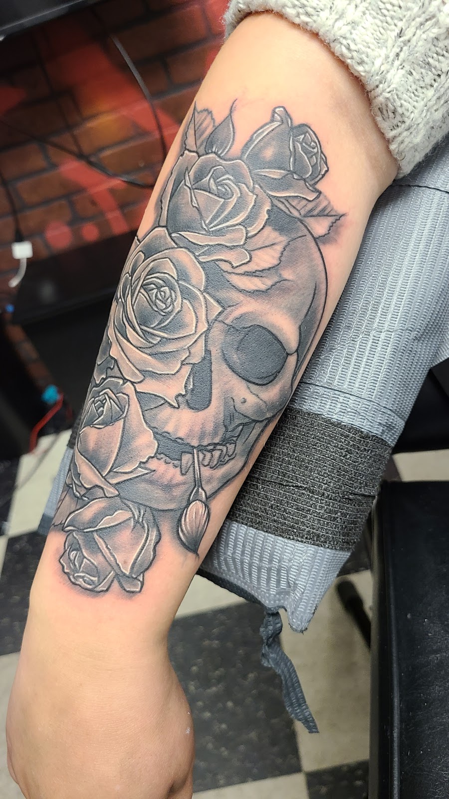 Just INK Tattoo | 487 Dundas St W Unit 1, Belleville, ON K8P 1B6, Canada | Phone: (613) 743-7713