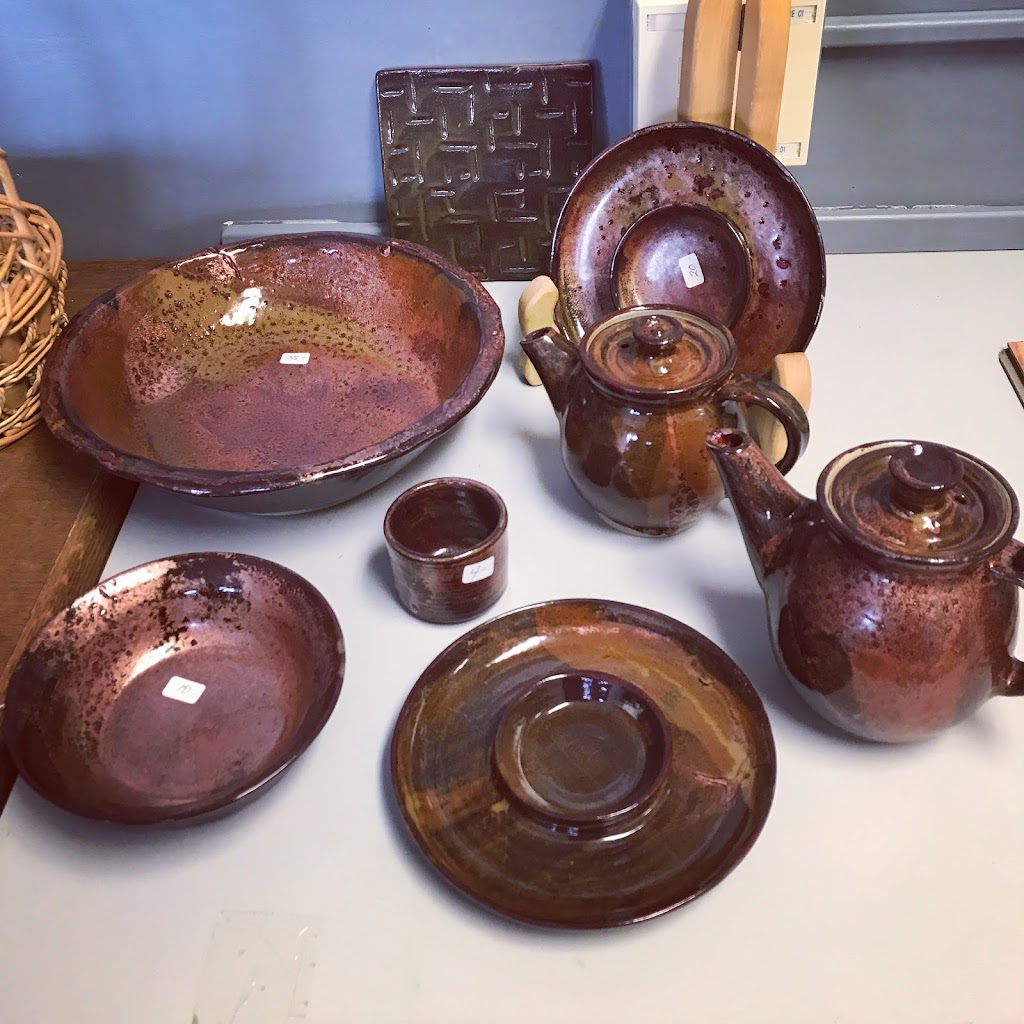 Bridgehill Pottery Shop | 357 Dallas Ave, Emerson, MB R0A 0L0, Canada | Phone: (204) 384-5596