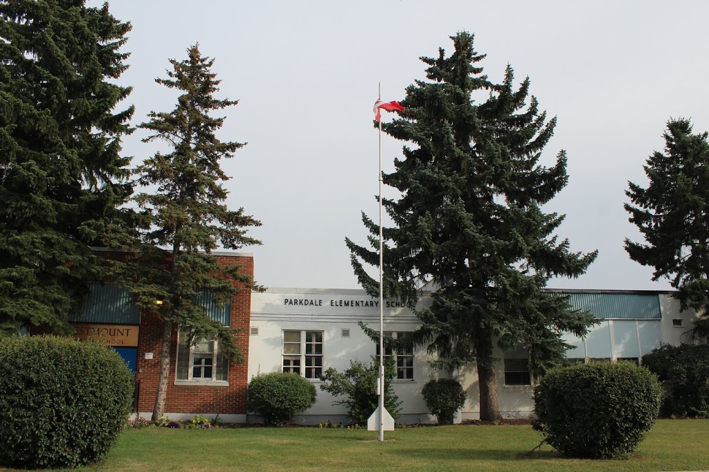 Westmount Charter Elementary School | 728 32 St NW, Calgary, AB T2N 2V9, Canada | Phone: (403) 217-0426