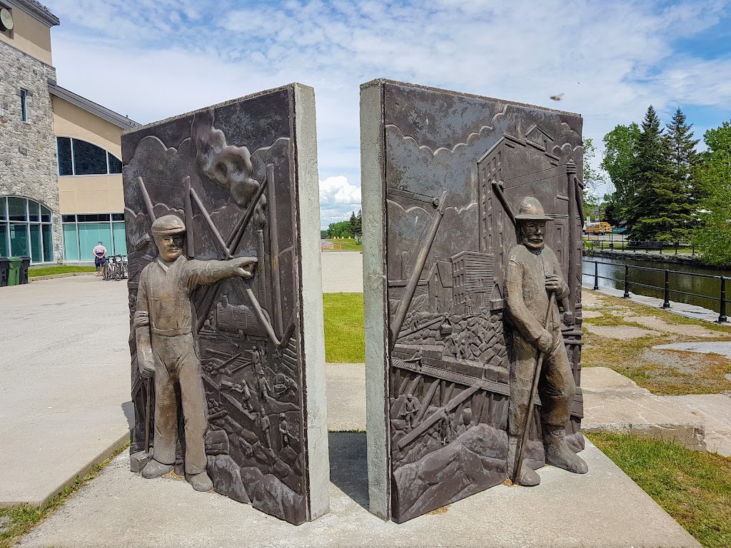 Écluse de Lachine | Lieu historique national du Canal-de-Lachine | Chem. du Musée, Montréal, QC H8S 4H3, Canada | Phone: (514) 595-6594