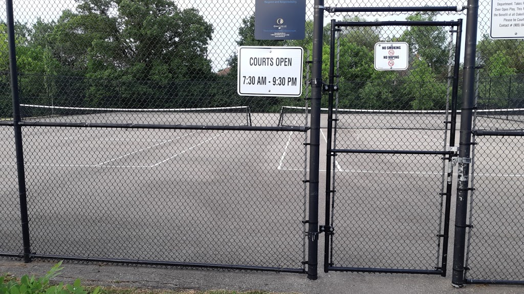 Valleybrook Park Public Tennis Courts | Oakville, ON L6H, Canada | Phone: (646) 708-2487