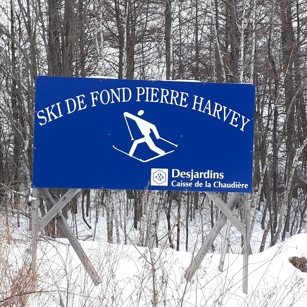 Sentiers de ski de fond Pierre Harvey | 1376 Rue des Érables, Saint-Lambert-de-Lauzon, QC G0S 2W0, Canada | Phone: (418) 889-1963