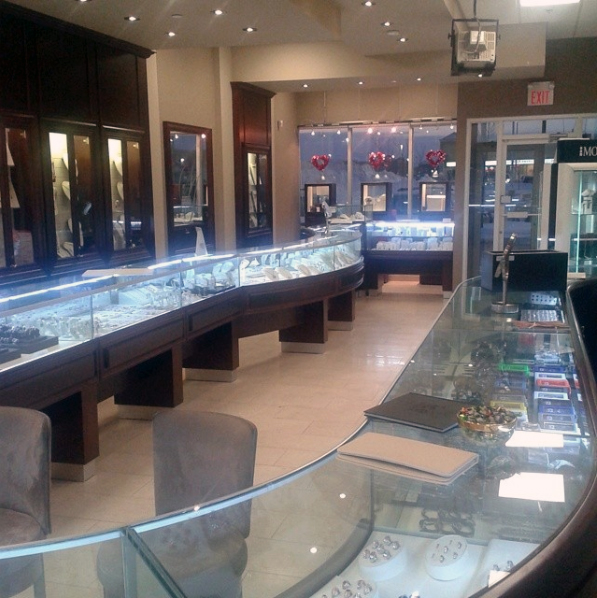 Sabatini Jewellery | 3175 Rutherford Rd #7, Concord, ON L4K 5Y6, Canada | Phone: (905) 660-0886