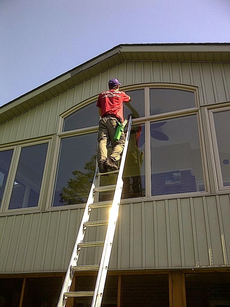 Klear View Window Cleaners Ltd | 188 Turnbull Ct, Cambridge, ON N1T 1J2, Canada | Phone: (519) 651-2927