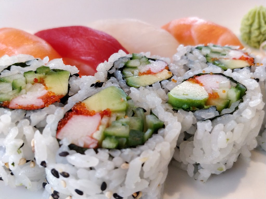 Sushi In Sushi | 2310 Battleford Rd, Mississauga, ON L5N 3K6, Canada | Phone: (905) 567-7890