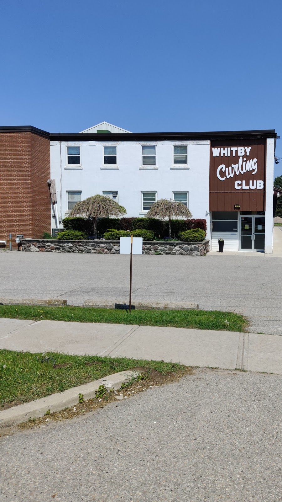 Whitby Curling Club | 815 Brock St N, Whitby, ON L1N 4J3, Canada | Phone: (905) 668-5021