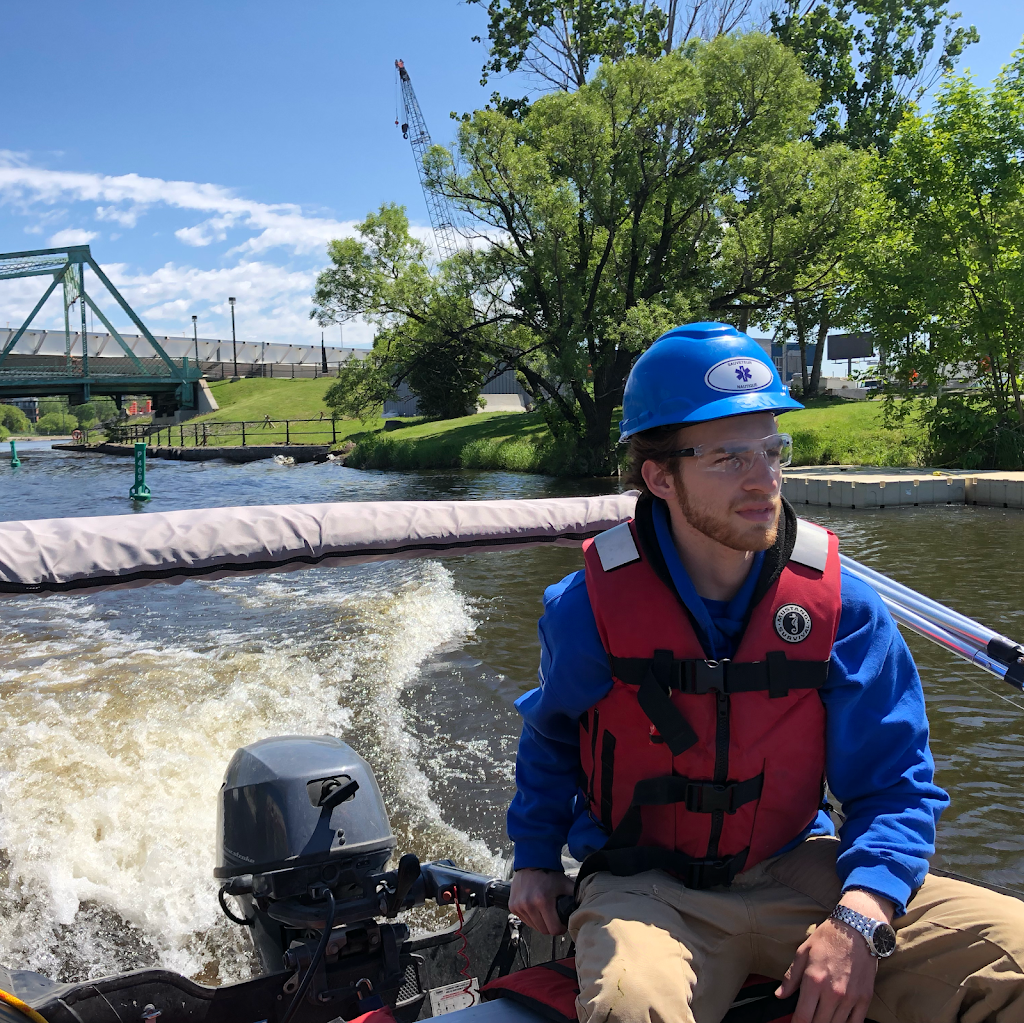 Sécurité Nautique Zodiac | 719 Rue de Martigny O, Saint-Jérôme, QC J5L 1Z6, Canada | Phone: (514) 992-3549