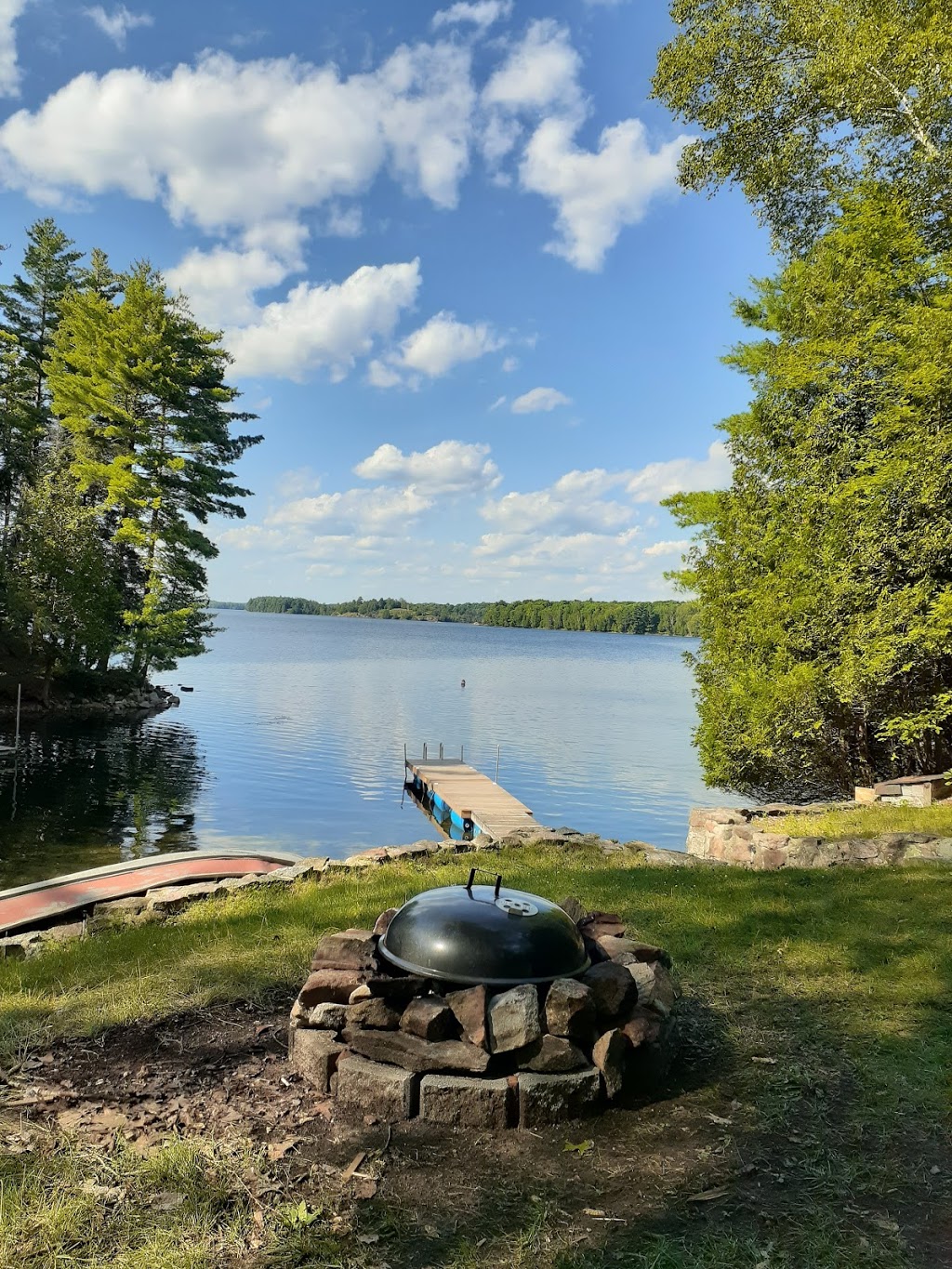 Johns Bobs Lake Water front Cottages | 158 Lester Lane, Tichborne, ON K0H 2V0, Canada | Phone: (647) 909-6878