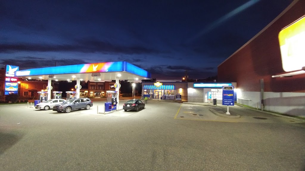 Ultramar | 421 Rue King E, Sherbrooke, QC J1G 1B6, Canada | Phone: (819) 562-5225