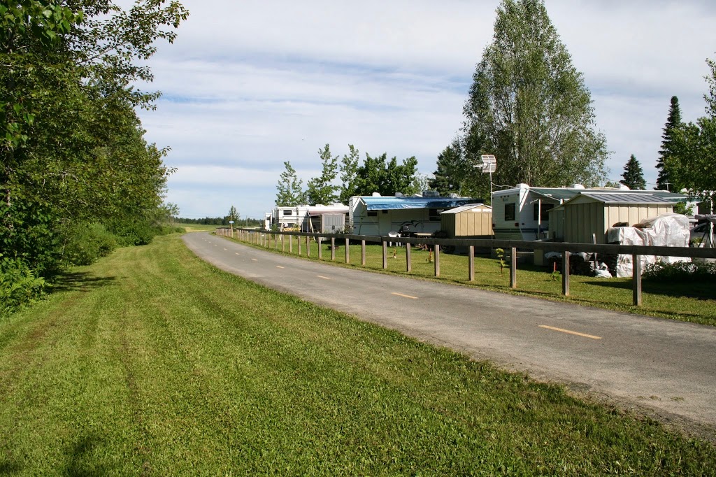 Domaine Camping Belval | 173 Rang Longue-Pointe, Saint-Malachie, QC G0R 3N0, Canada | Phone: (581) 700-5759