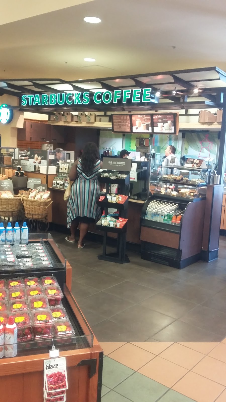 Starbucks | 3455 Wyecroft Rd, Oakville, ON L6L 0B1, Canada | Phone: (905) 825-8989