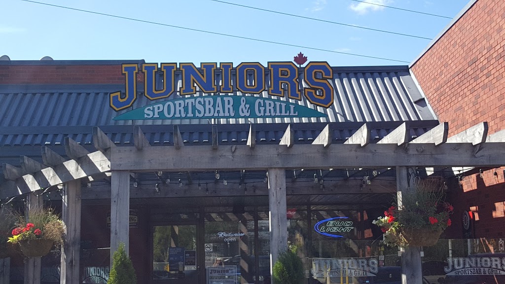 Juniors Sportsbar | 800 Franklin Blvd, Cambridge, ON N1R 7Z1, Canada | Phone: (519) 624-6143