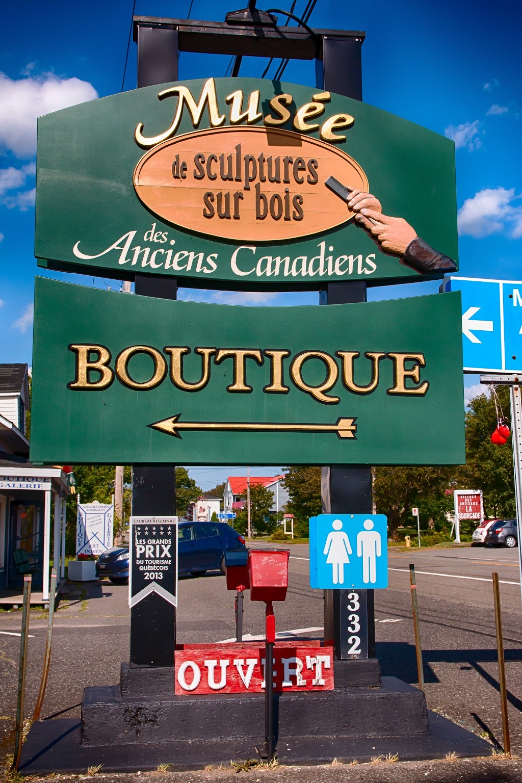Musee Des Anciens Canadiens | 332 de Gaspé ouest, Saint-Jean-Port-Joli, QC G0R 3G0, Canada | Phone: (418) 598-3392