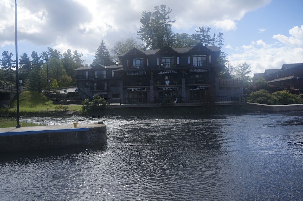 Port Carling Locks | 6 Lock St E, Port Carling, ON P0B 1J0, Canada | Phone: (705) 644-3179