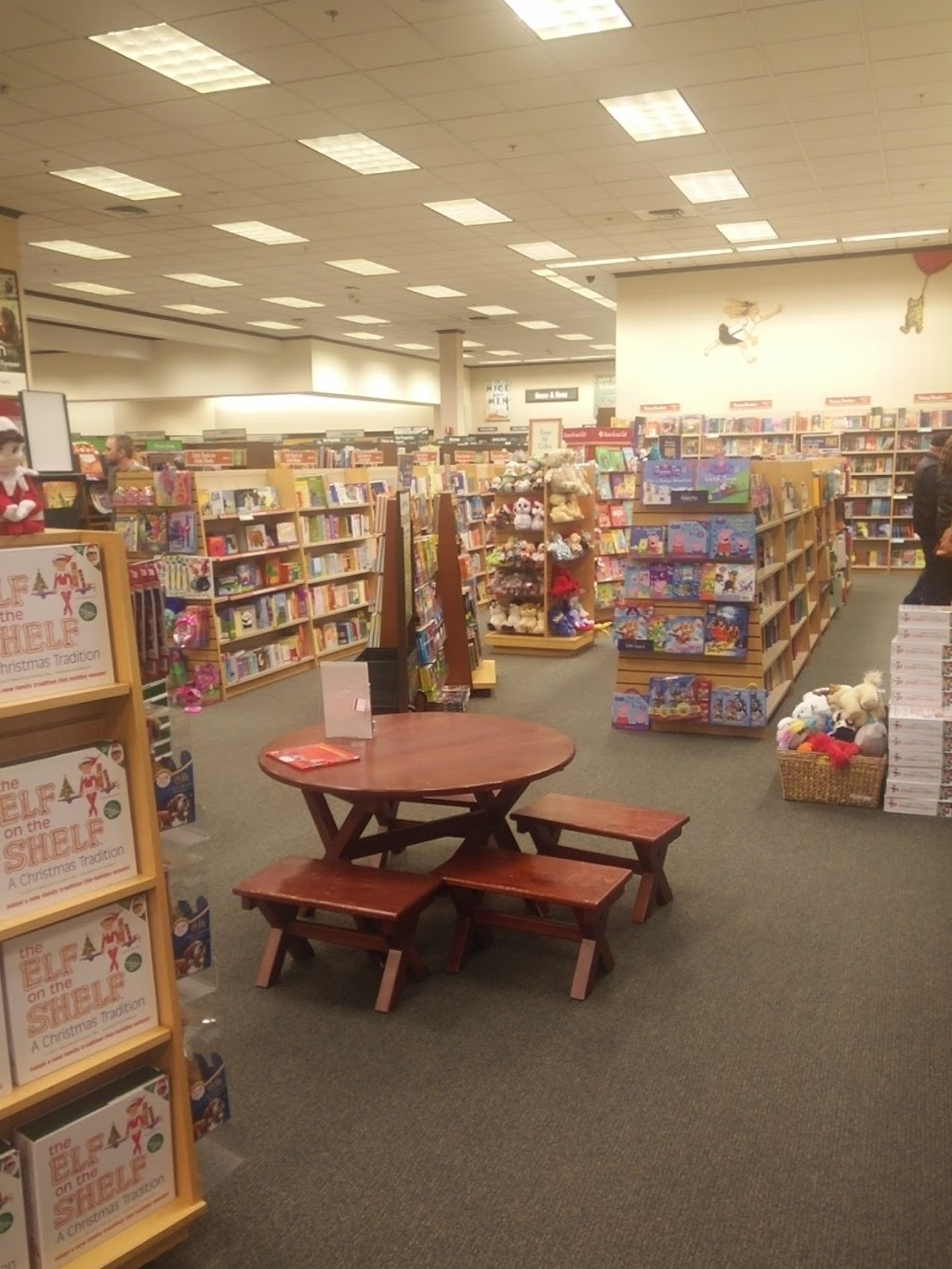 Barnes & Noble | 4099 Meridian St, Bellingham, WA 98226, USA | Phone: (360) 647-7018