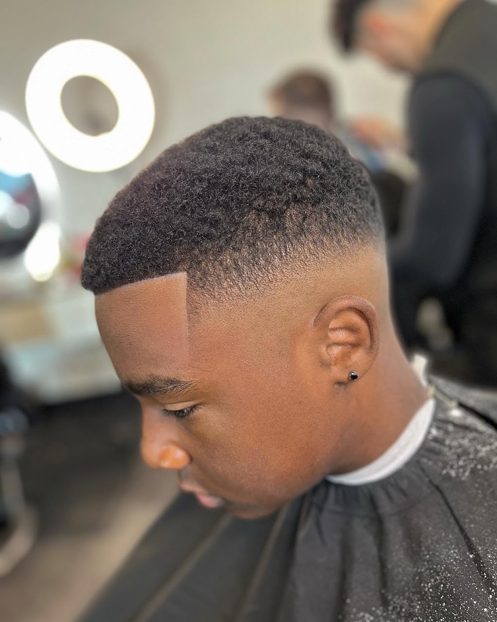 AmoriCuts Walk-in Barbershop | 2066 Rymal Rd E, Hannon, ON L0R 1P0, Canada | Phone: (905) 692-5225