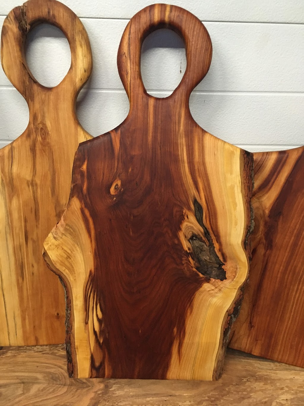 Peterborough Live Edge Creations | 1255 Baker St, Peterborough, ON K9H 7P8, Canada | Phone: (905) 718-0079