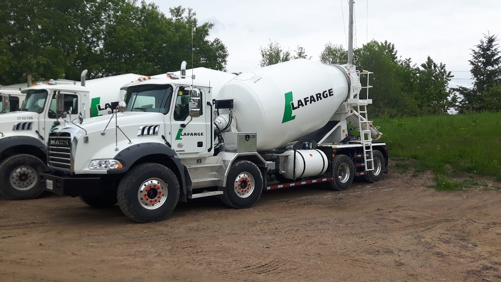 Lafarge Canada Inc | 1489 Gillan Rd, Renfrew, ON K7V 3Z4, Canada | Phone: (613) 432-4128