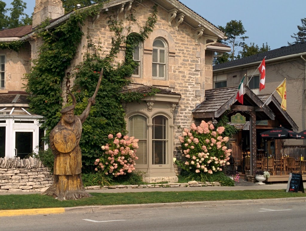 Breadalbane Inn | 487 St Andrew St W, Fergus, ON N1M 1P2, Canada | Phone: (519) 843-4770