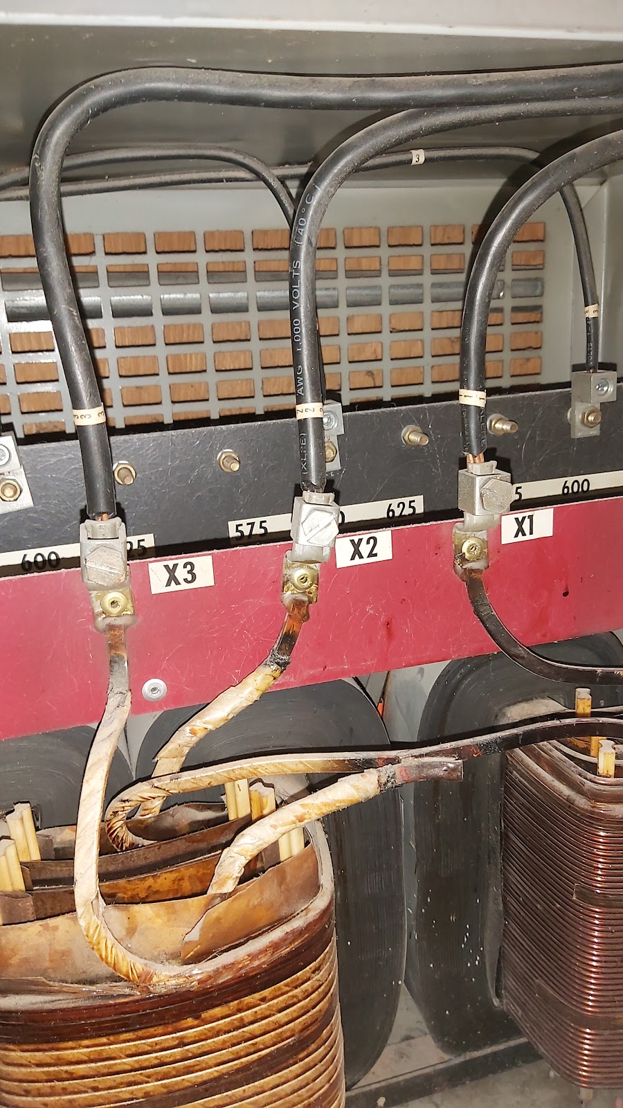 Radio & Compagnie Cubmid Electricite Sans Frontiere | 11535 Av. de Paris, Montréal-Nord, QC H1H 4L4, Canada | Phone: (514) 885-9435