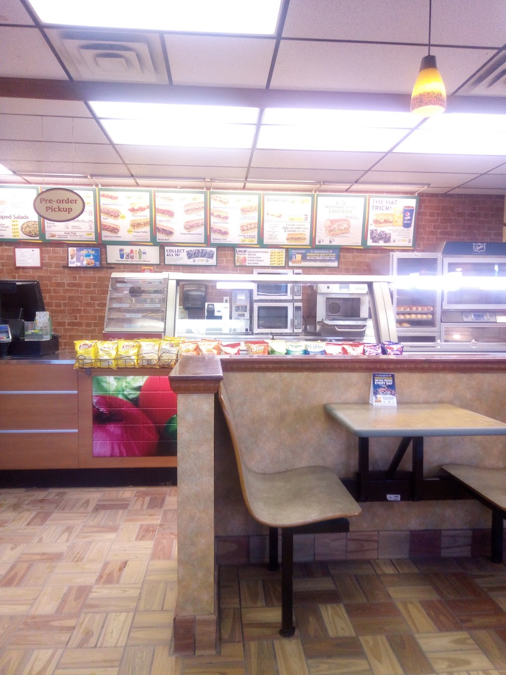 Subway | 305 3rd Ave Unit # 1, Invermere, BC V0A 1K7, Canada | Phone: (250) 342-5055