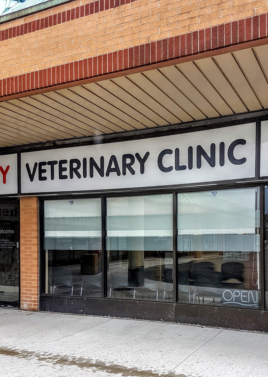 Emergency Veterinary Clinic, Hwy 10 | 1 Wexford Rd #10, Brampton, ON L6Z 2W9, Canada | Phone: (905) 495-9907