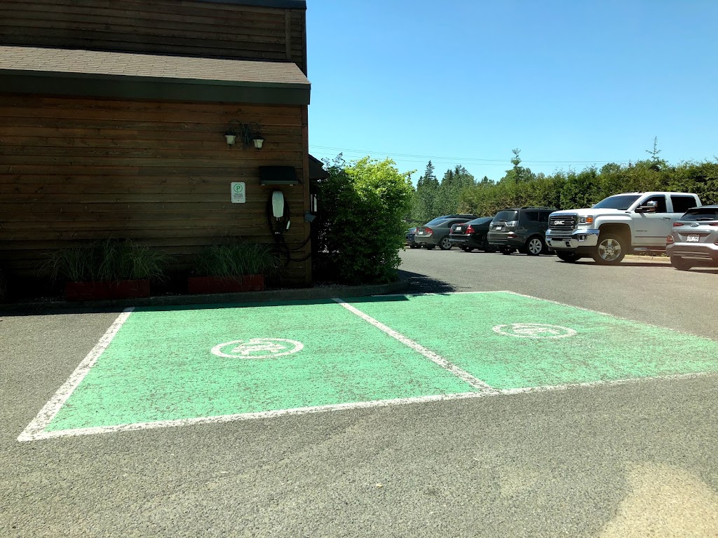 Tesla Destination Charger | 1021 Bd du Lac, Lac-Beauport, QC G3B 0X1, Canada | Phone: (418) 841-2224