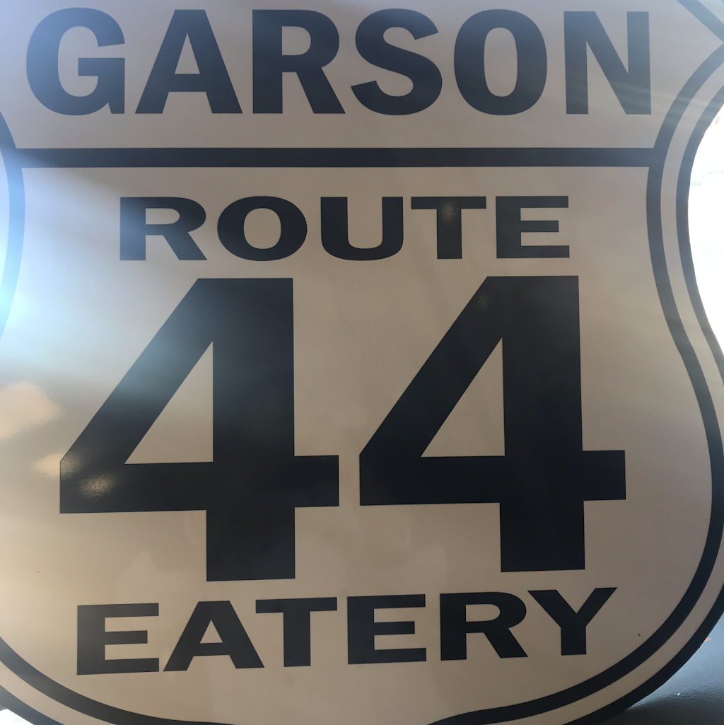 Garson route 44 eatery | 176 Garson Dr, Garson, MB R0E 0R0, Canada | Phone: (204) 268-1777