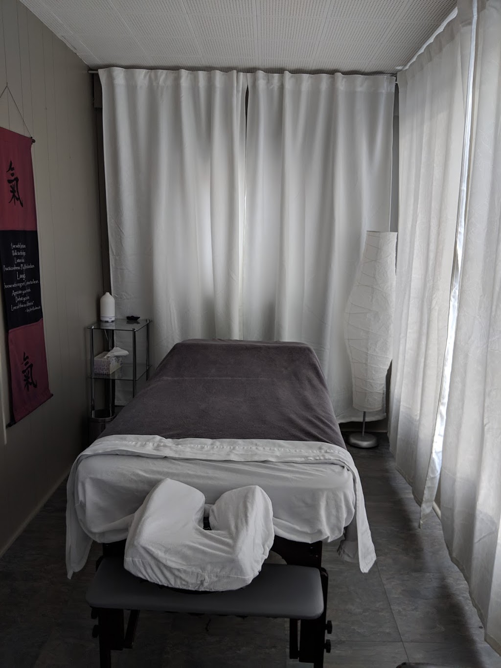 Jasper 124 Massage Therapy Inc. | 12411 Jasper Ave, Edmonton, AB T5N 3K9, Canada | Phone: (780) 250-1979