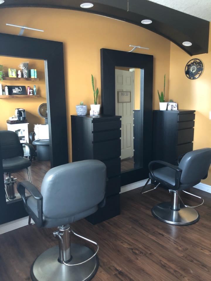 Just Teasing Hair Salon | 10 Norsworthy Ln, Ingersoll, ON N5C 4G5, Canada | Phone: (519) 425-8402