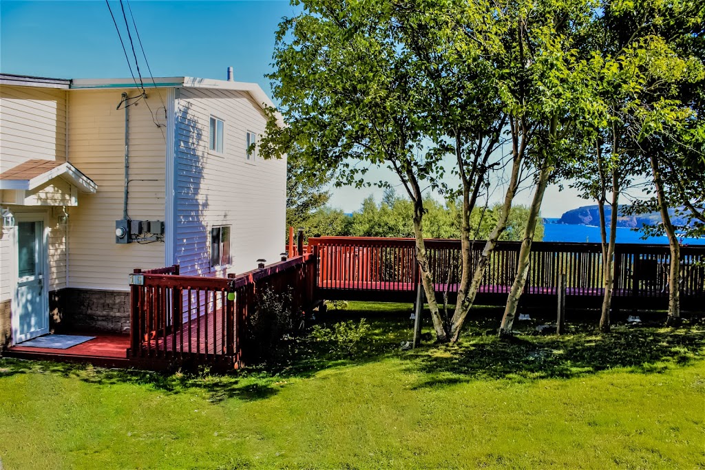 Murray House | 16 Connors Loop, Pouch Cove, NL A0A 3L0, Canada | Phone: (709) 693-3251