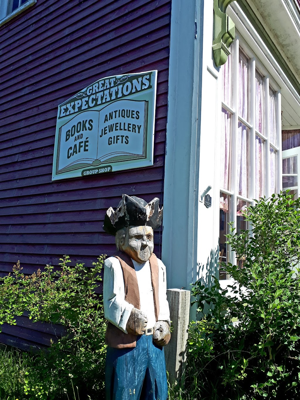 JoAnns Chocolate Shop | 165 St George St, Annapolis Royal, NS B0S 1A0, Canada | Phone: (902) 532-0120