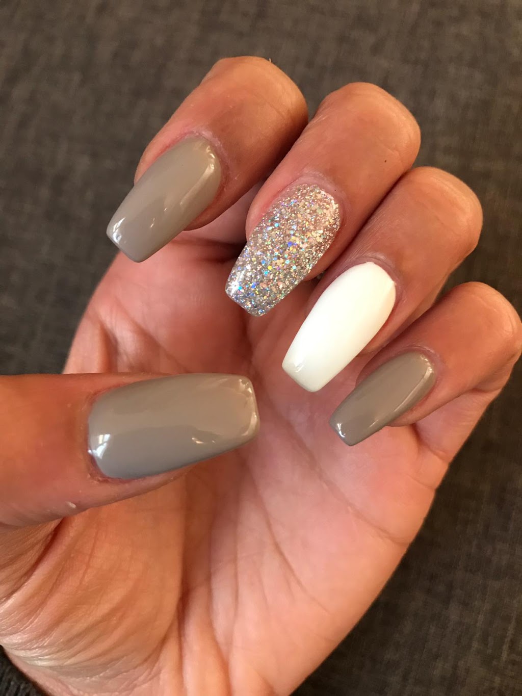 Surprise Nails | 499 Main St S, Brampton, ON L6Y 1N7, Canada | Phone: (905) 459-6271