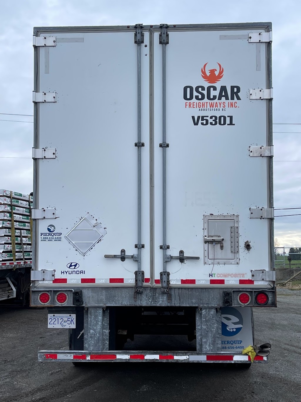 Oscar freightways inc. | 3123 Mallard St, Abbotsford, BC V2T 5K6, Canada | Phone: (778) 536-0016