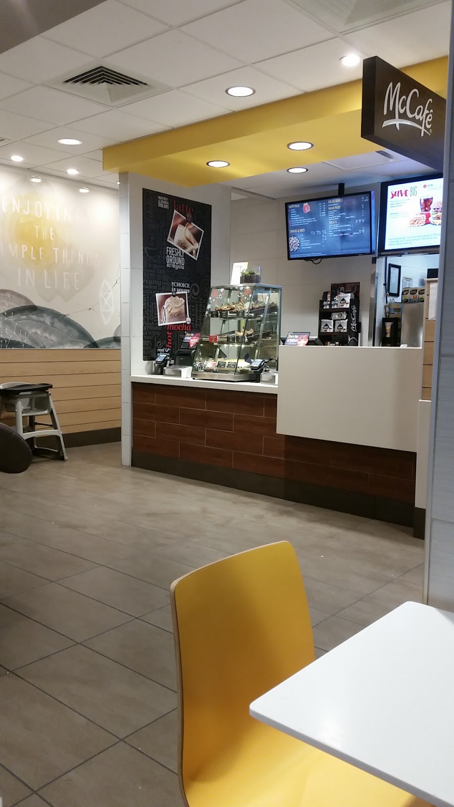 McDonalds | Unit #101 Brookswood Plaza, Langley, BC V3R 4G8, Canada | Phone: (604) 514-1825