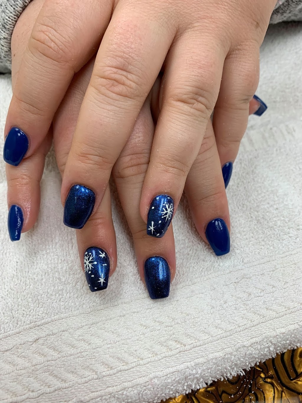 JJ Nails | 2596 McMillan Rd #104b, Abbotsford, BC V3G 1C2, Canada | Phone: (604) 746-2588