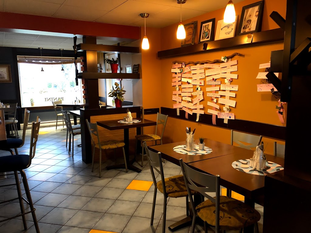 Café Bistrot lÉglantier | 606 Rue Saint-Antoine, Contrecoeur, QC J0L 1C0, Canada | Phone: (450) 401-1011